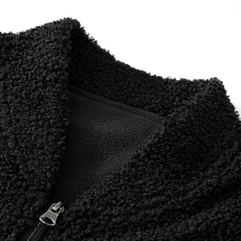 Närbild på kragen på HeatWrap värmevästen